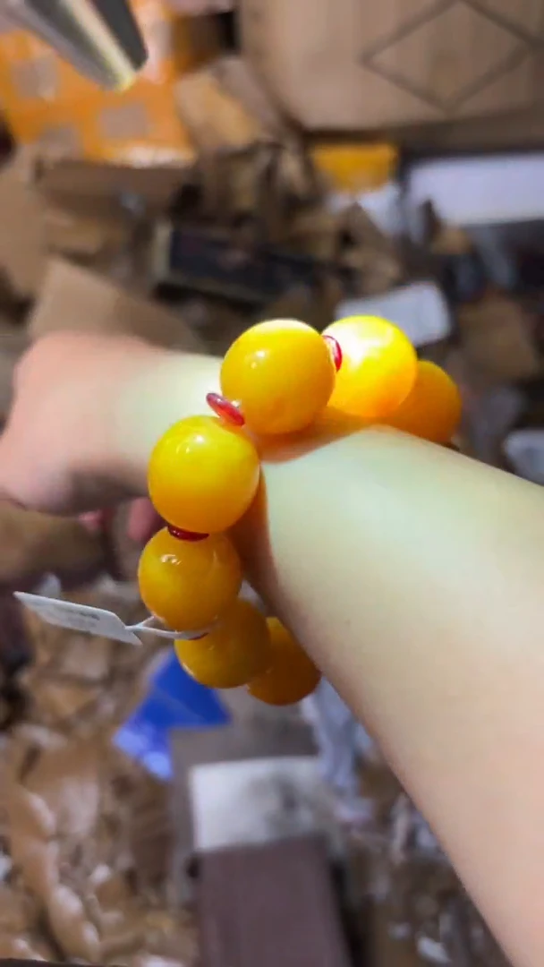 未镶嵌蜜蜡手链和哈哈哈哈哈哈哈哈哈