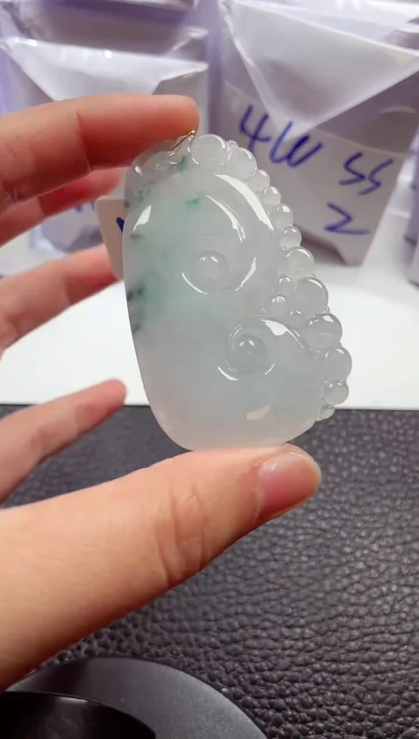 颈饰未镶嵌翡翠00007971
