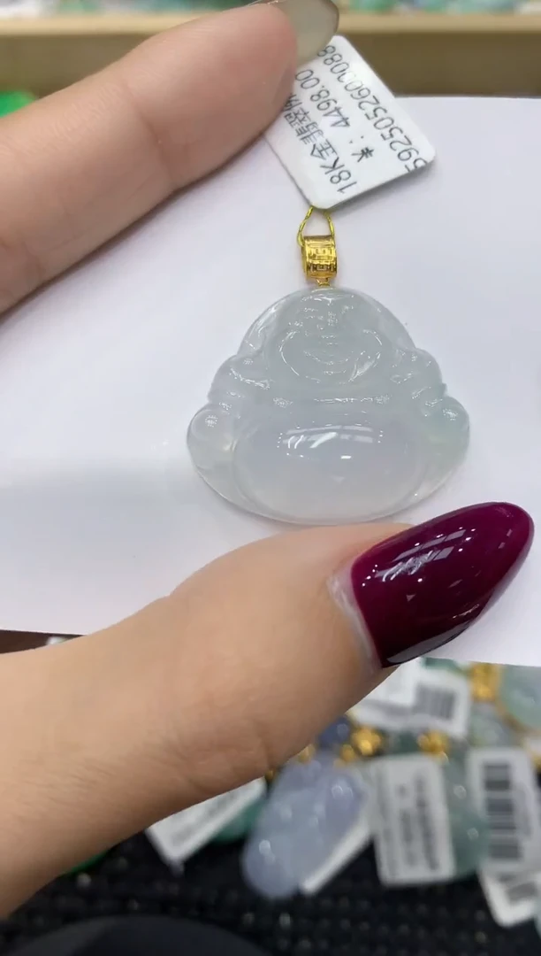 翡翠18K金镶嵌颈饰111111111111