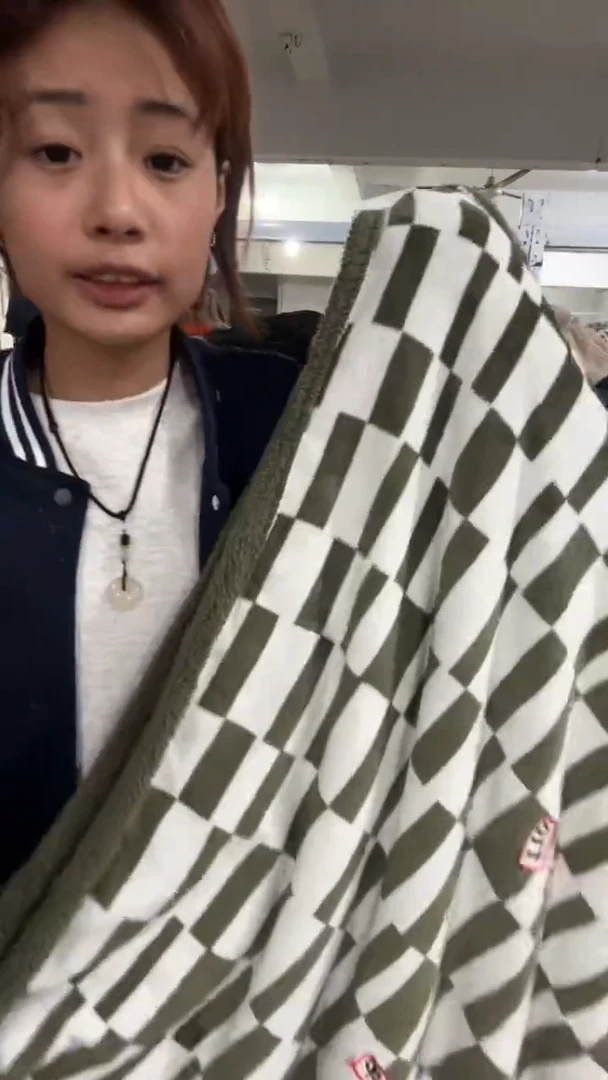 法兰绒049          1.5*1.8