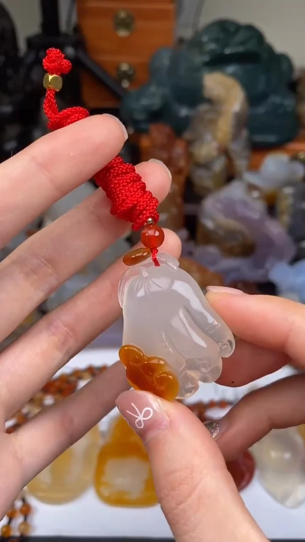玛瑙/玉髓颈饰未镶嵌AA
