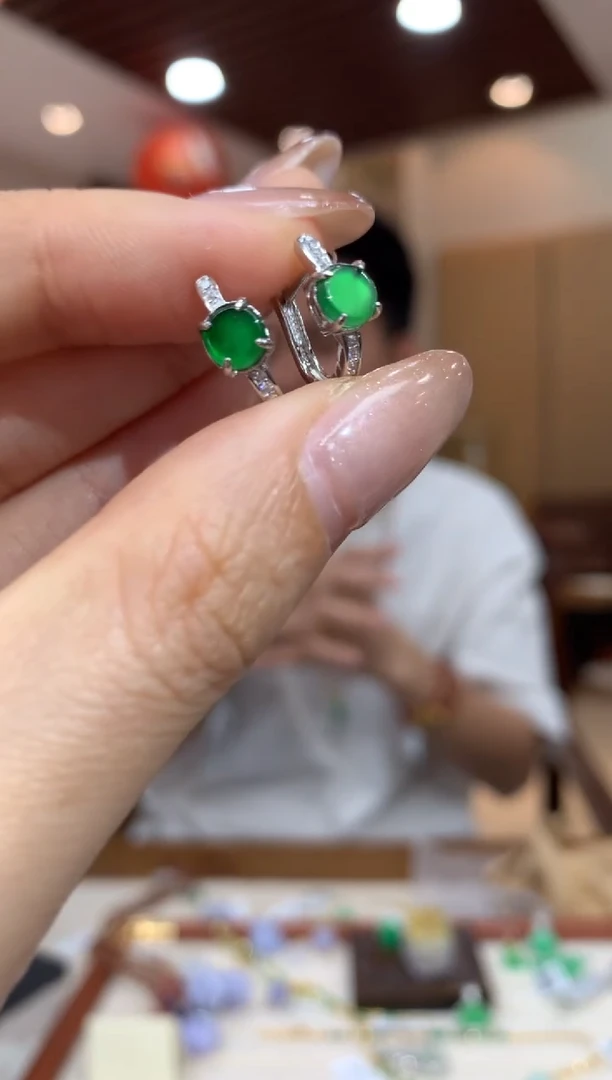 未镶嵌翡翠耳饰耳包