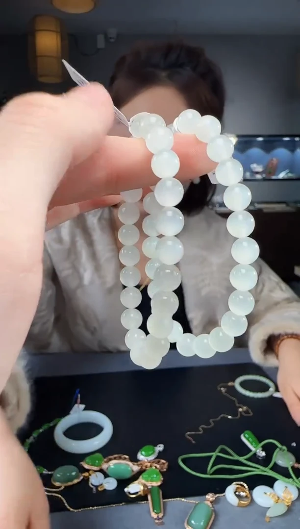 【闪购商品】和田玉手链未镶嵌多样性发货 拍一发一