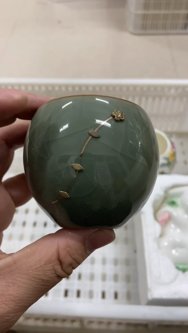 杯无运费险有瑕疵的摄影的产品有使用过的痕迹有点脏介意勿拍