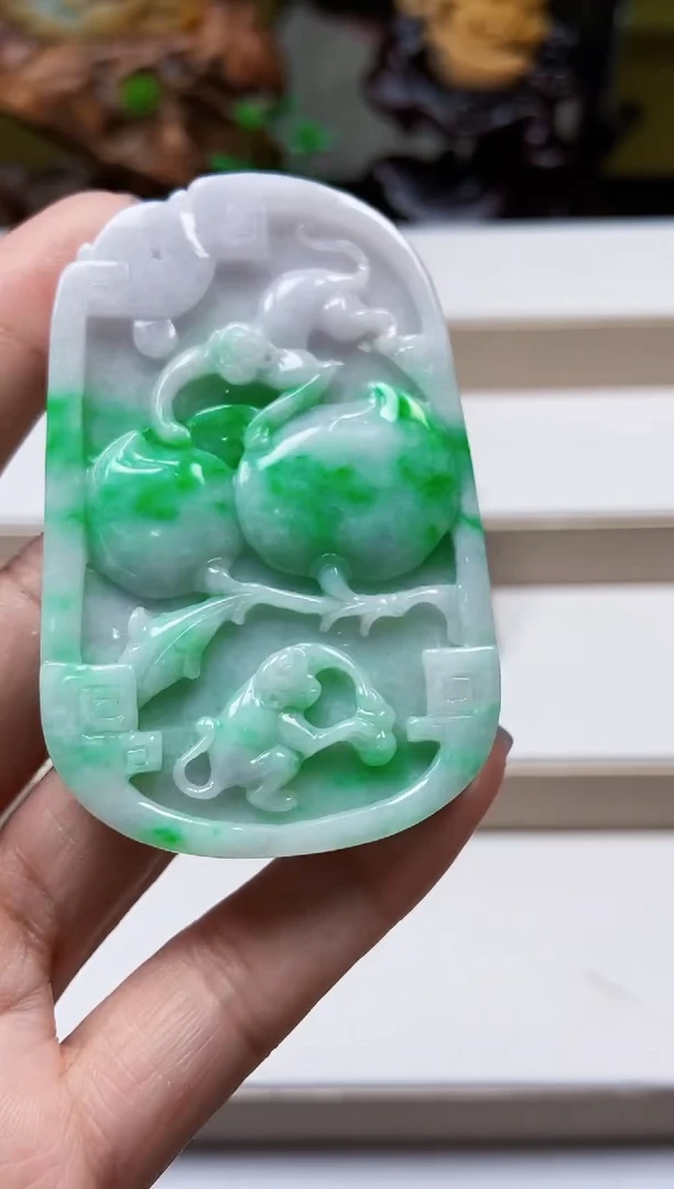 颈饰未镶嵌翡翠翡翠A货