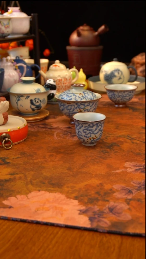 专做手绘和手工茶具的直播间