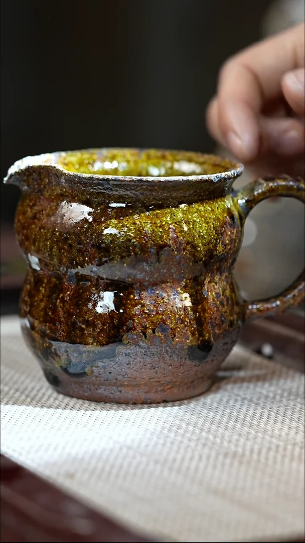 宜兴紫砂 GFY 崖柏木柴烧 公道杯