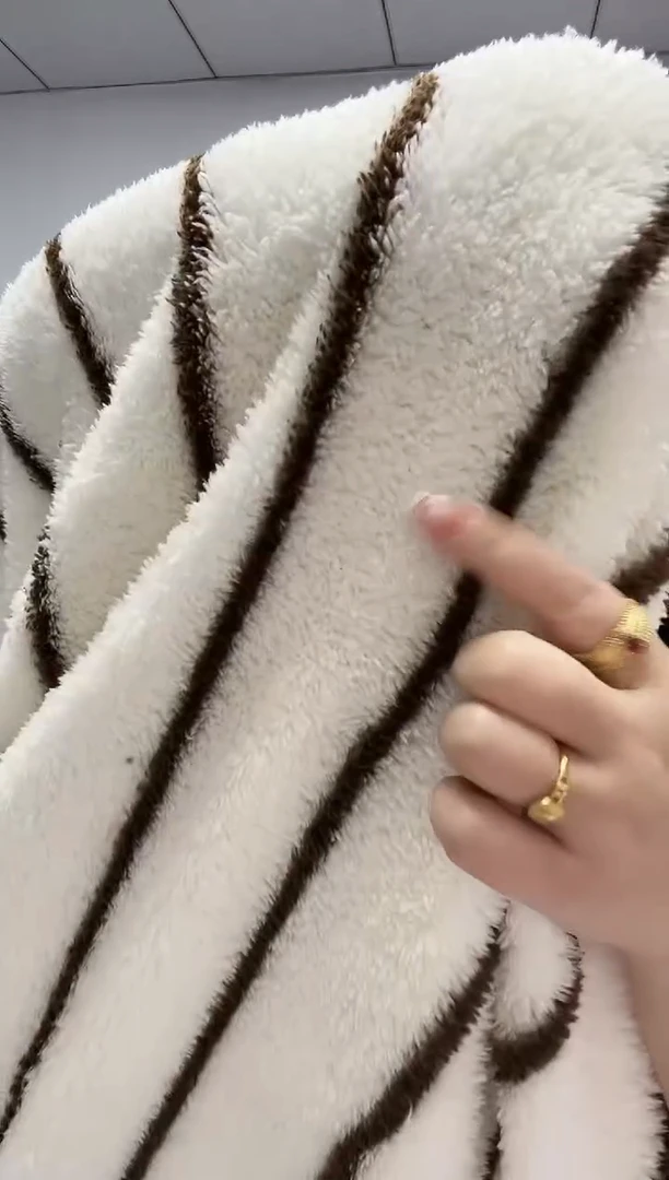 法兰绒3x2材质面料尺寸以主播介绍为准