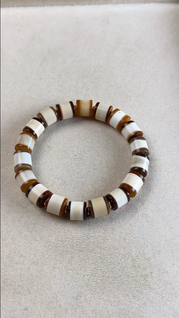 未镶嵌玛瑙/玉髓珠宝奇石1