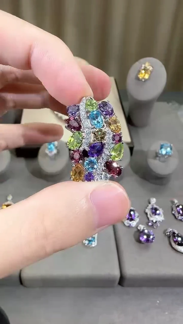 颈饰银S925镶嵌水晶18*28mm多彩宝设计款吊坠