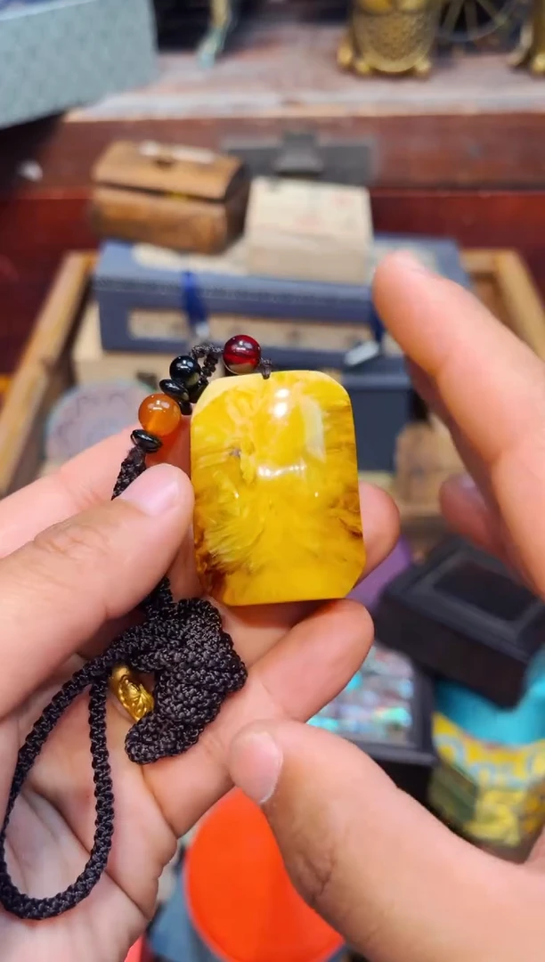 未镶嵌蜜蜡裸石E瑞哥专属高端精品54