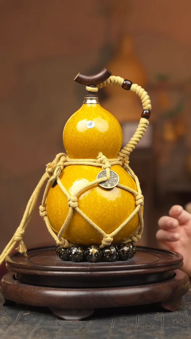 997号葫芦一物一拍  拍拍退退限购拉黑