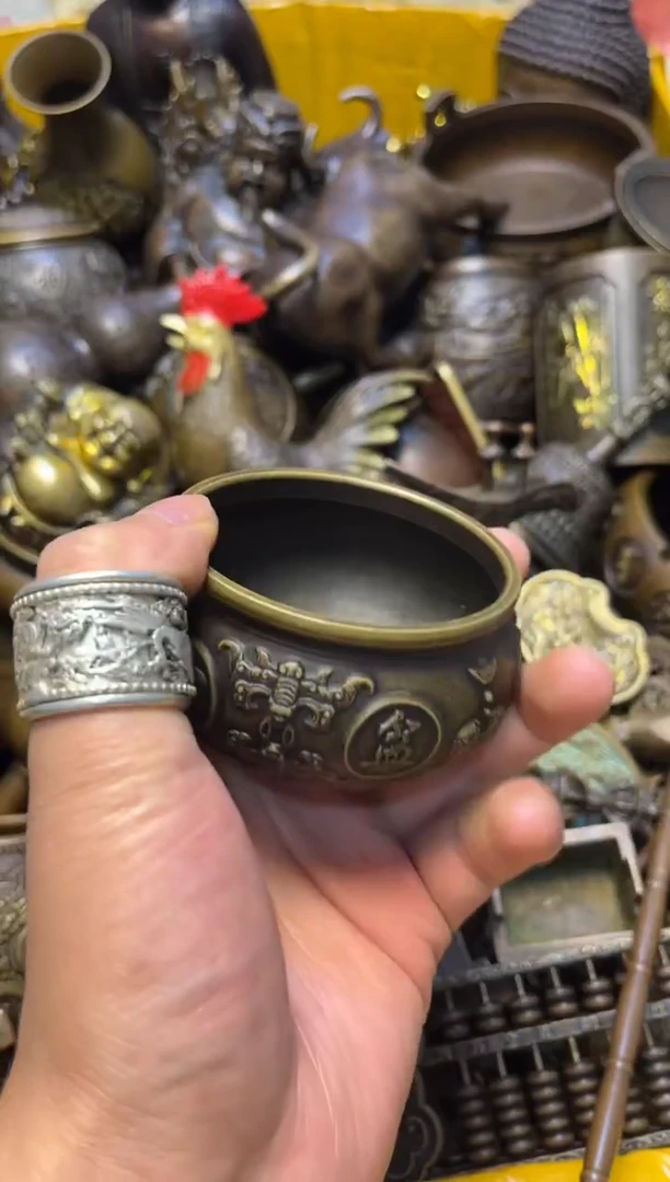 精美铜器，点击下单