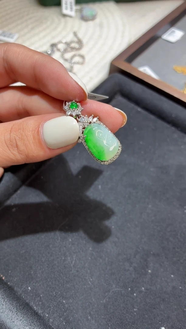 吊坠(不含链)银S925镶嵌翡翠【挽石珠宝】葫芦