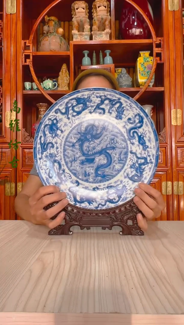 经典精美高雅瓷器摆件