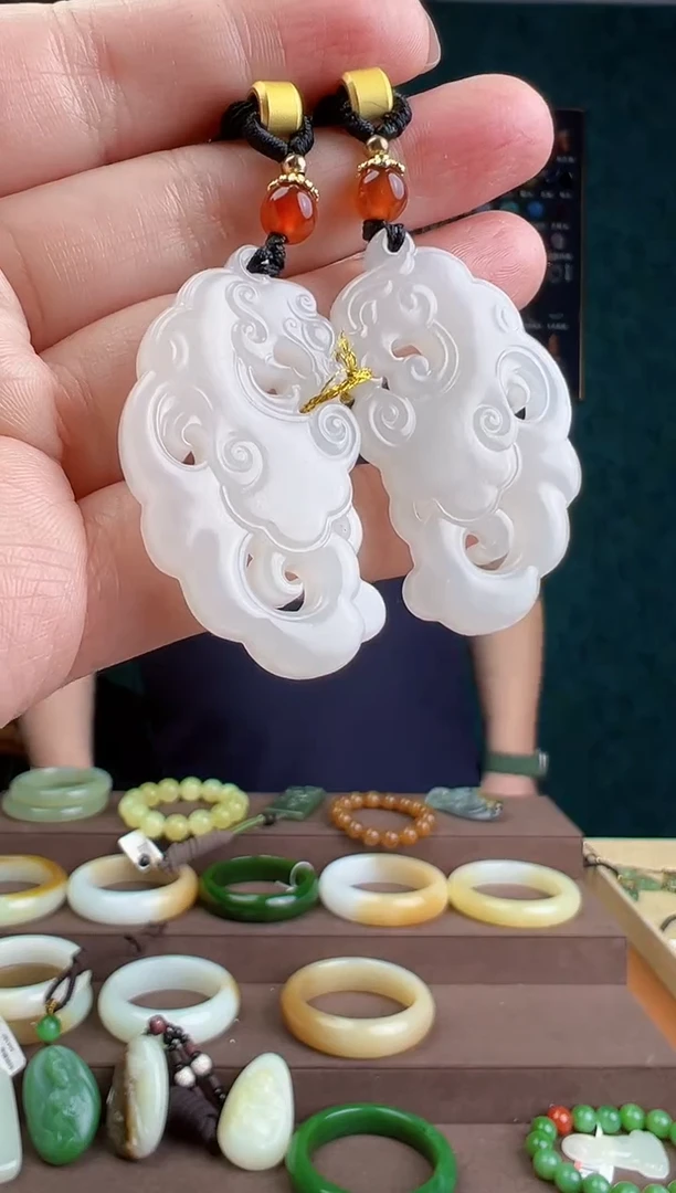 【闪购商品】和田玉颈饰未镶嵌ZZ 拍一发2 多样性发货