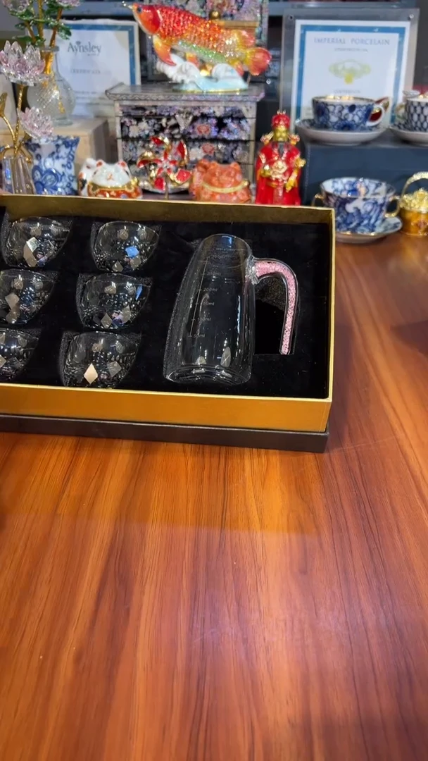 185粉钻酒具套