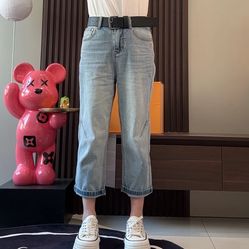 2025春季新款直筒牛仔裤女大码中腰宽松显瘦八分烟管裤法棍裤