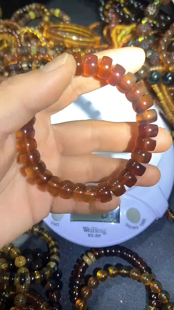 琥珀颈饰未镶嵌天然缅甸琥珀手串