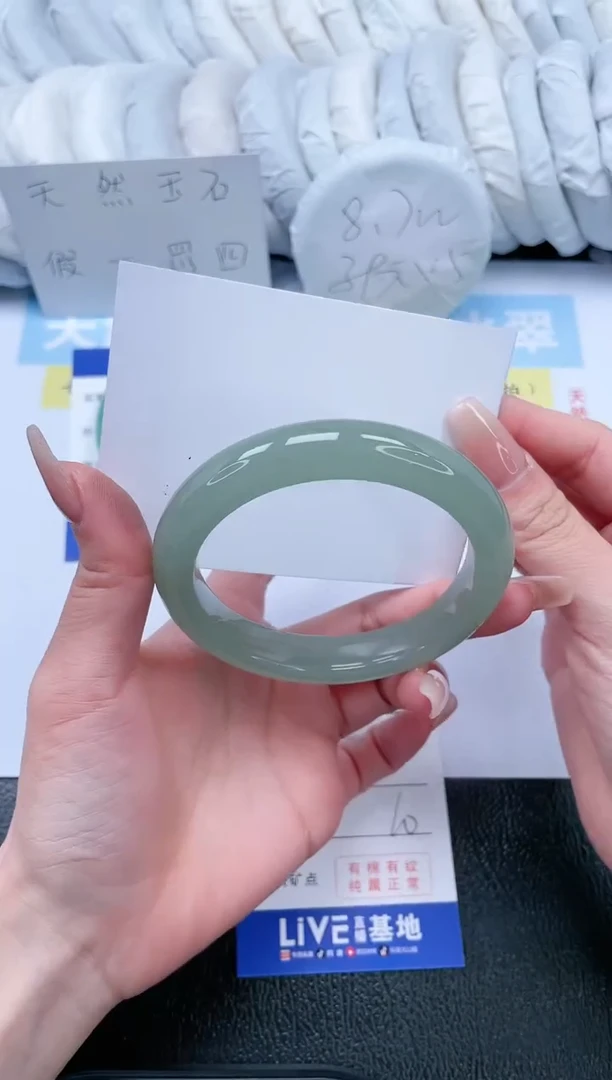 【闪购商品】石英质玉手镯未镶嵌T166-60