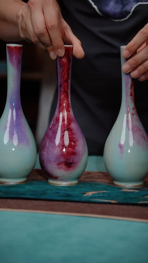 瓷片102-6于是右侧胆识瓶（窑变随机）