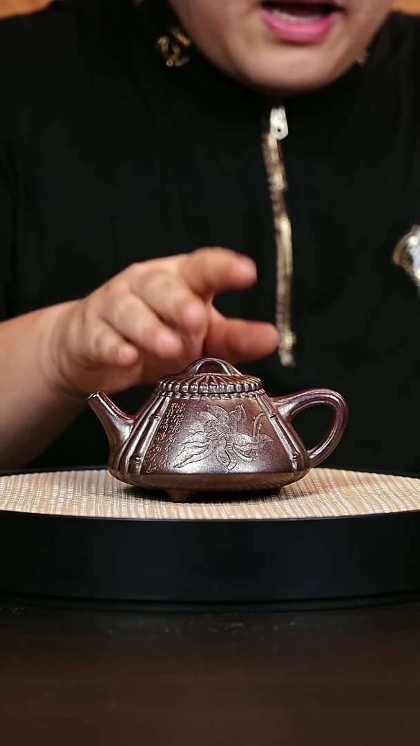 茶壶紫砂筋纹石瓢 紫金砂