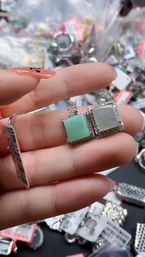 银S925镶嵌戒指翡翠天然A货缅甸翡翠