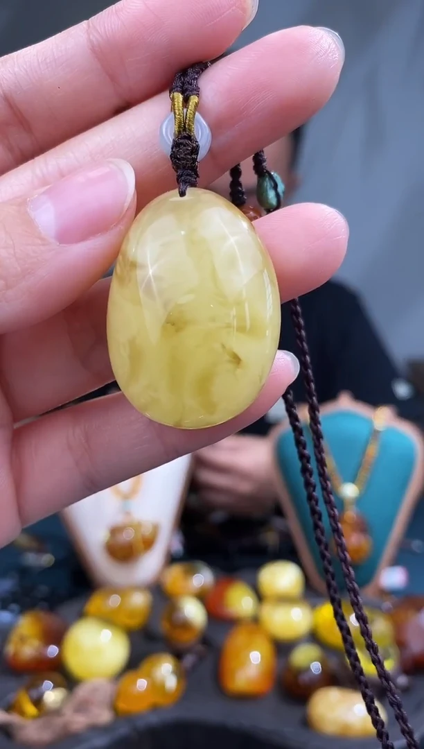 裸石琥珀未镶嵌 全国 包邮