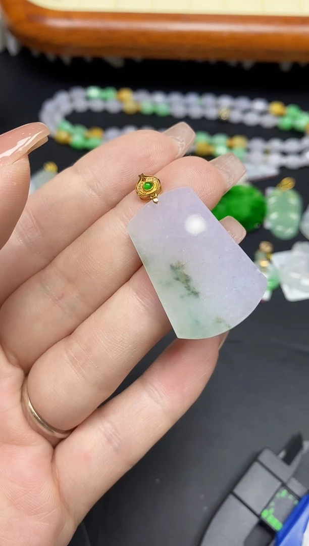 吊坠(不含链)18K金镶嵌翡翠无事牌18K金扣镶嵌@@CMT1021-1
