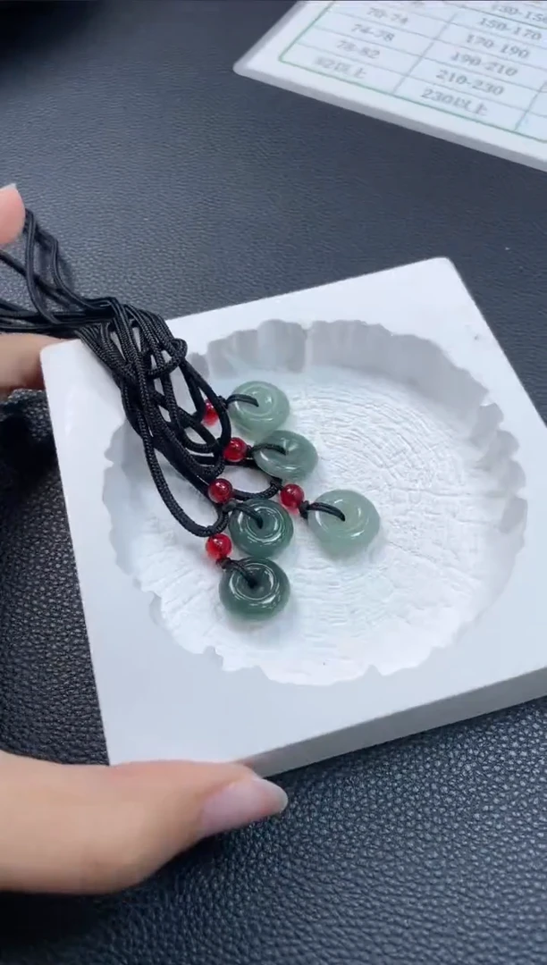 【闪购商品】翡翠吊坠(不含链)未镶嵌W499-ND10190多样性发一