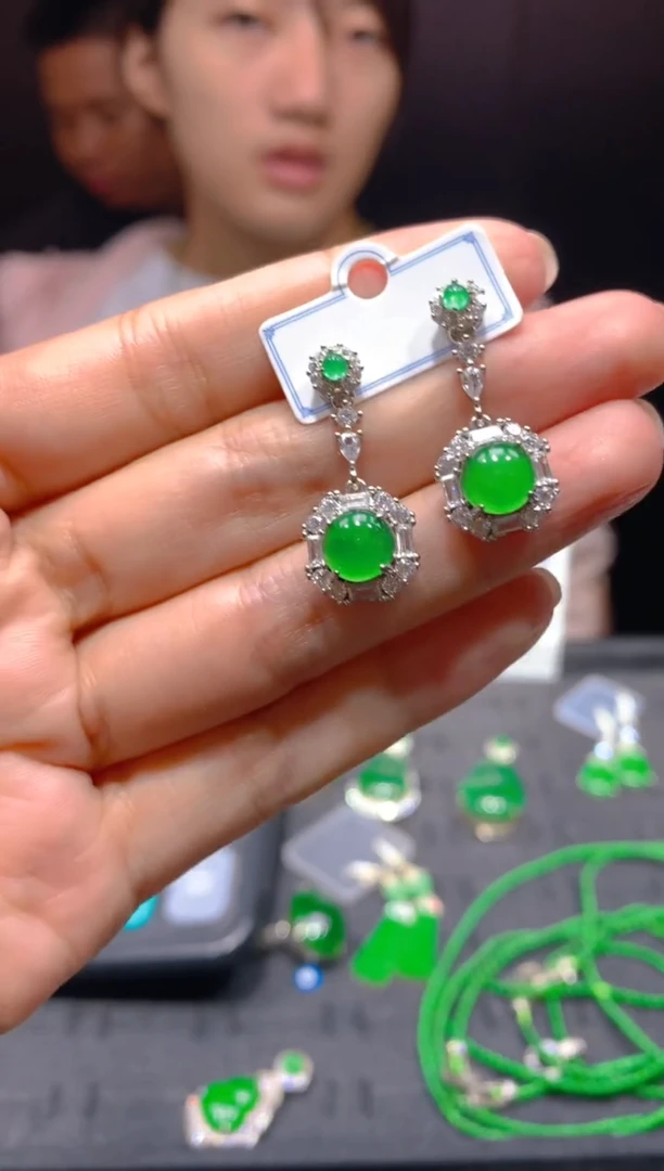 未镶嵌定制翡翠130多样性发货（发其一）