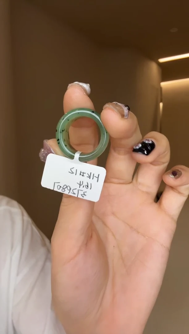 【闪购商品】和田玉戒指未镶嵌12码猕猴桃（带糖色）多样性发其一