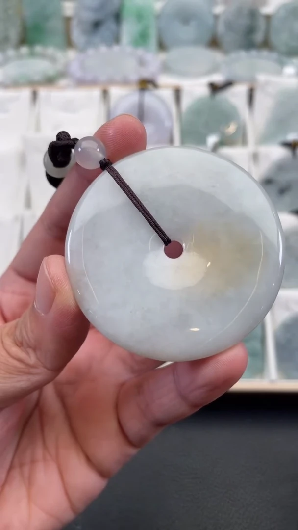 颈饰未镶嵌翡翠天然缅甸翡翠A货241