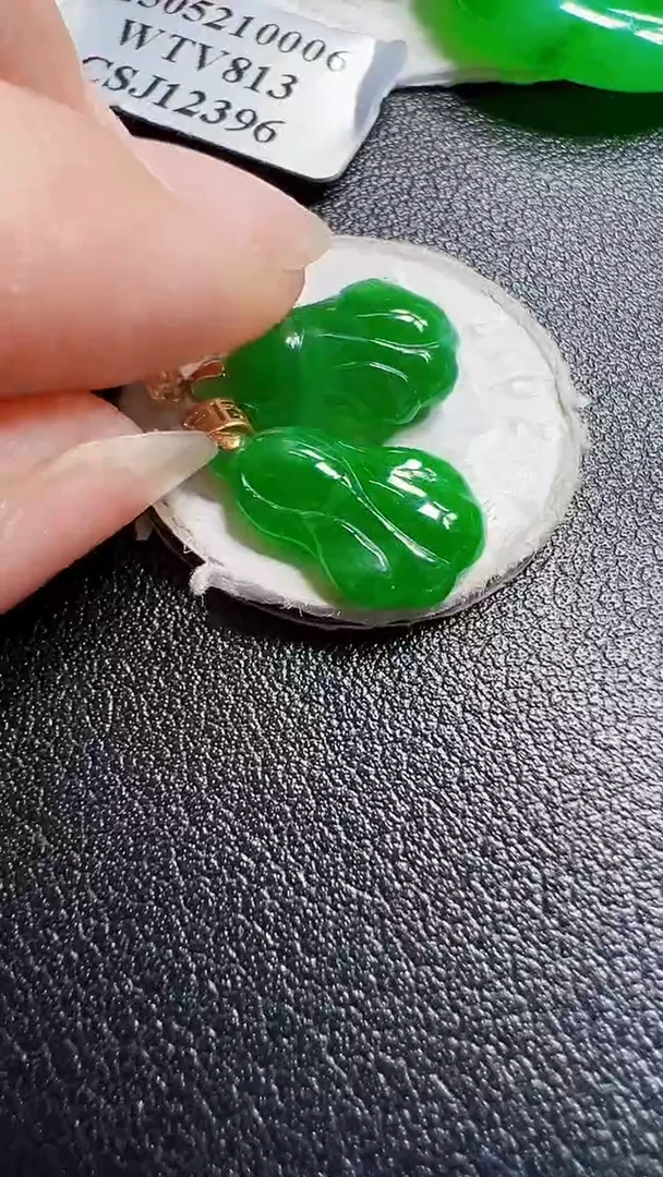 颈饰未镶嵌翡翠吉****行白菜多样性发货一件
