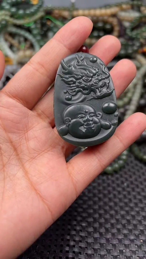 颈饰未镶嵌和田玉1