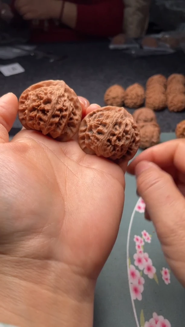 把件文玩核桃w187   宫灯   42尺