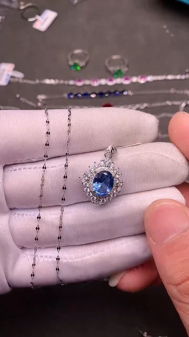 【闪购商品】海蓝宝石颈饰银S925镶嵌.....