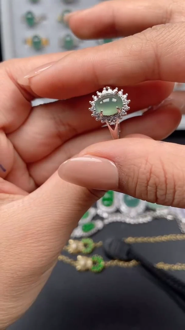 银S925镶嵌戒指翡翠1