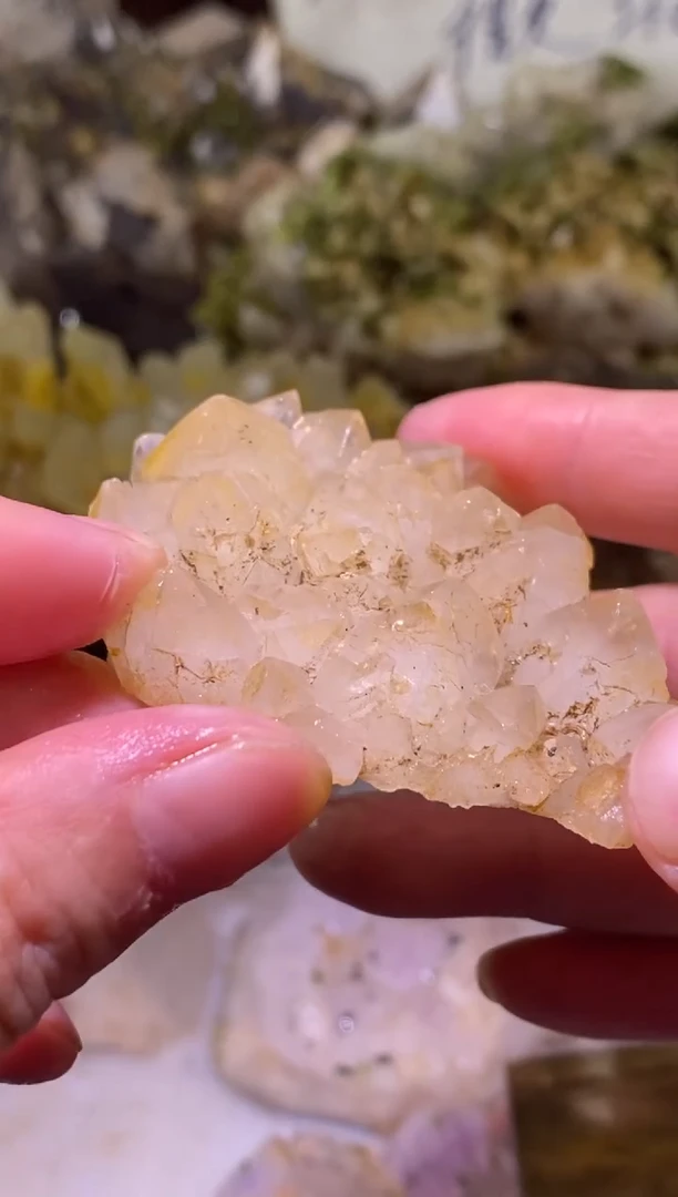 未镶嵌珠宝半成品水晶31号65g四川美姑超七花园水晶