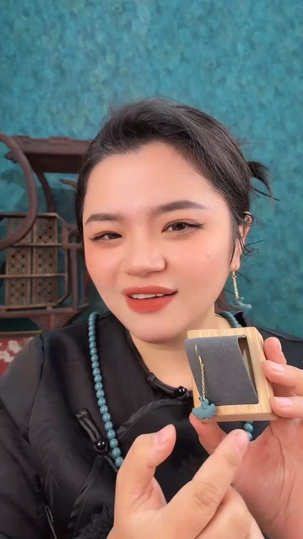 珠串蓝药师香方银杏叶耳环一对