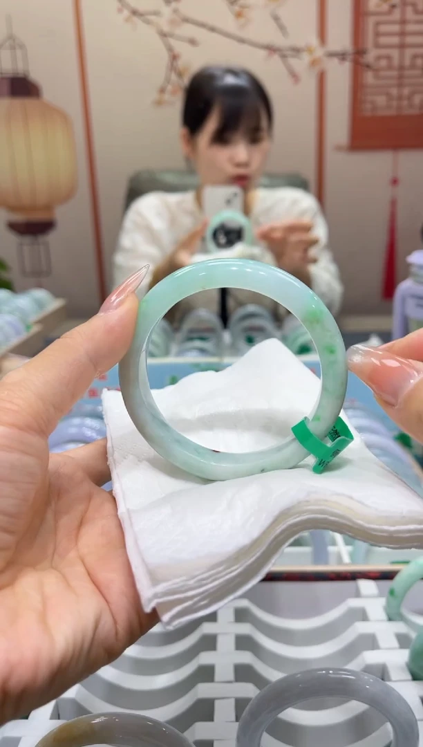翡翠手镯未镶嵌00006216