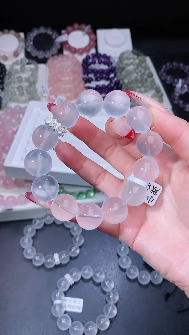 【闪购商品】水晶手链合金122.13奶白晶手串 多样性发其一