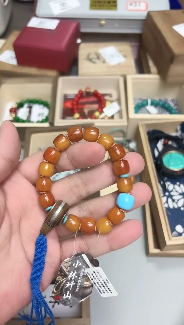 天*嗨363聚珍阁文玩手串手持手把件