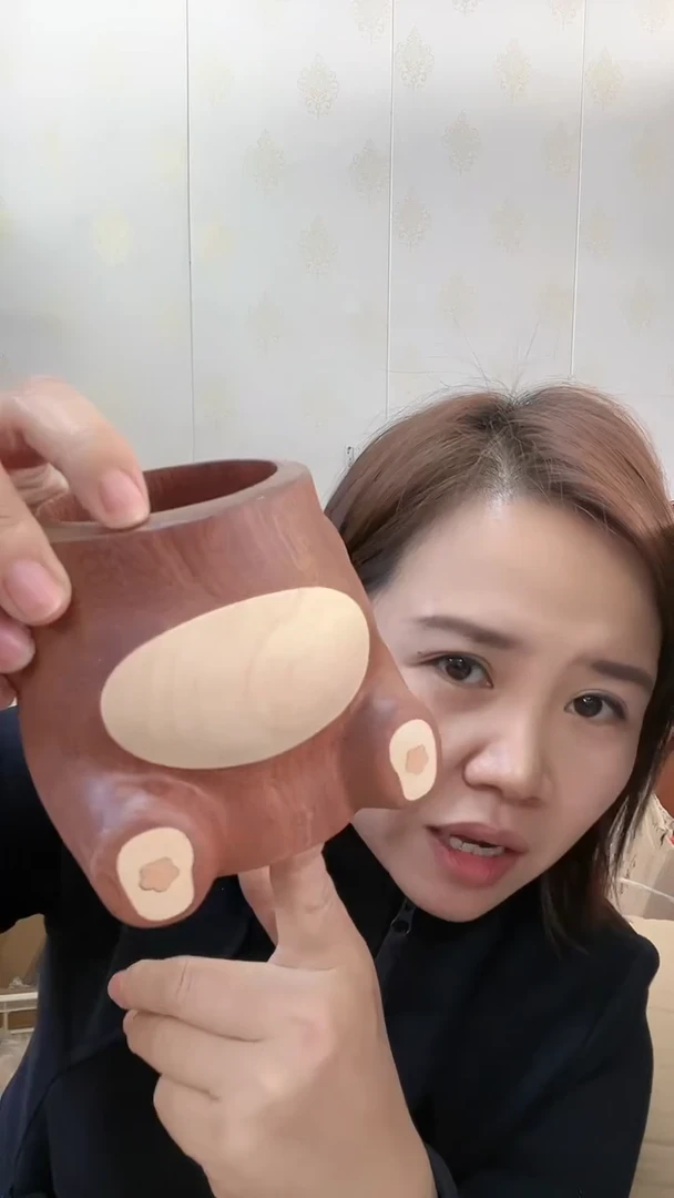 木树墩笔筒（瑕疵）编号1049