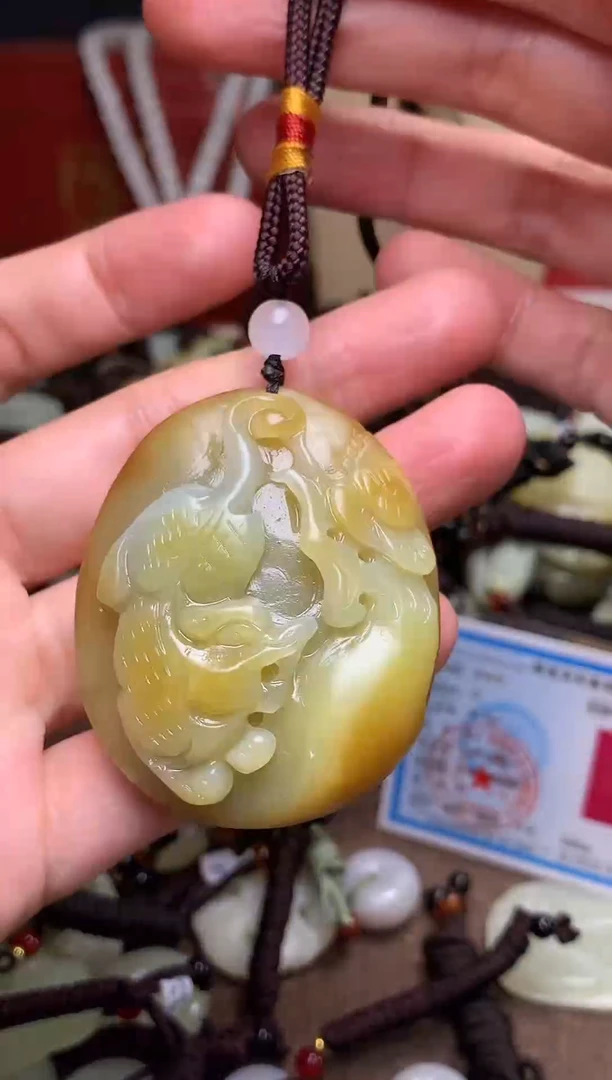 颈饰未镶嵌和田玉新疆料青海料清水和田玉吊坠