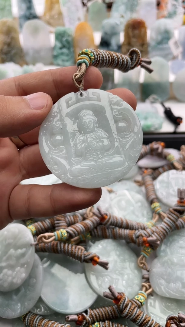 【闪购商品】翡翠颈饰未镶嵌..../1/15/168