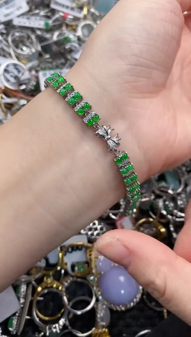 银S925镶嵌戒指翡翠888                  1