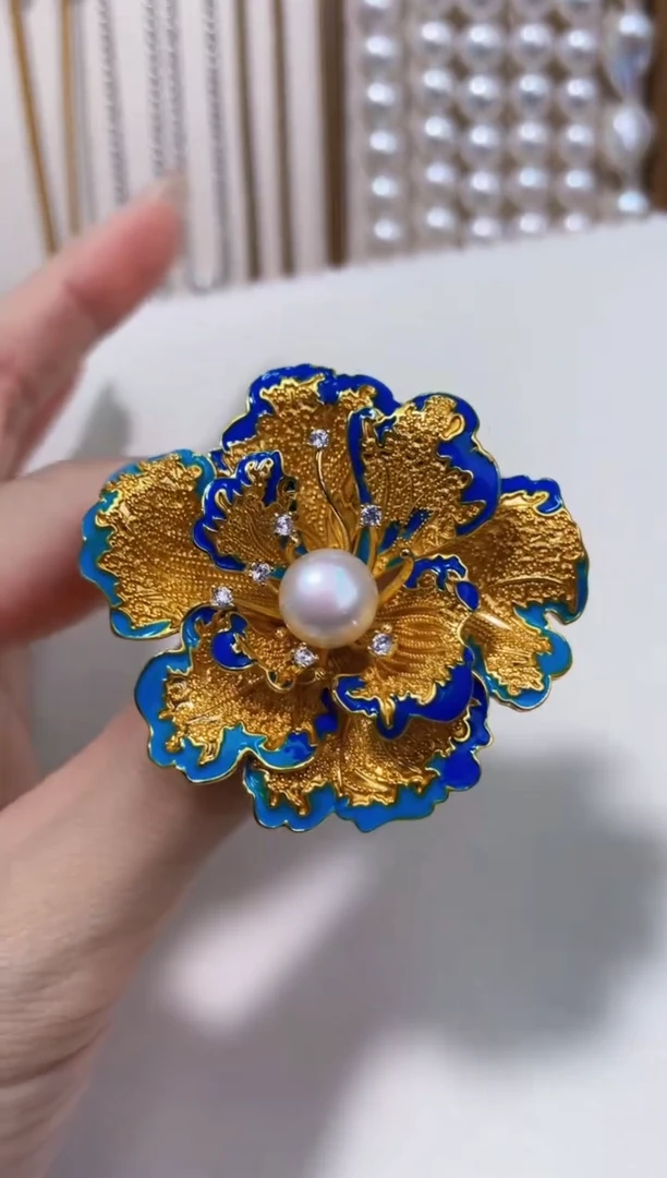 合金胸饰淡水珍珠胸花