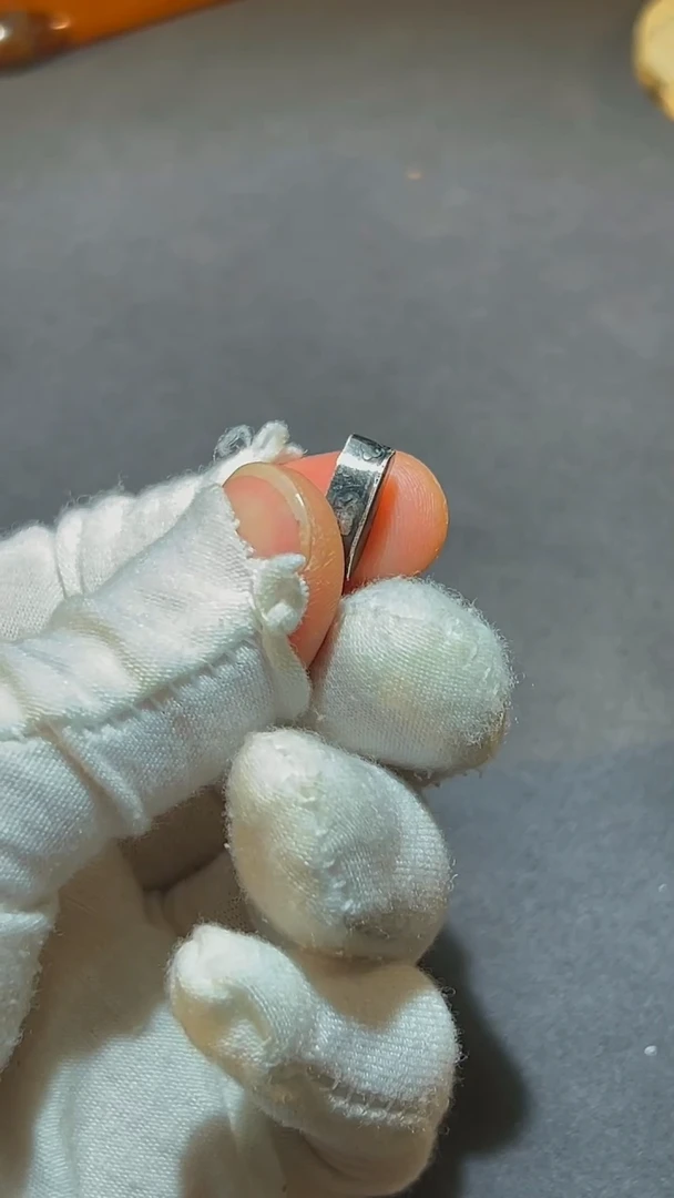 【闪购商品】瓷片这是一份礼物