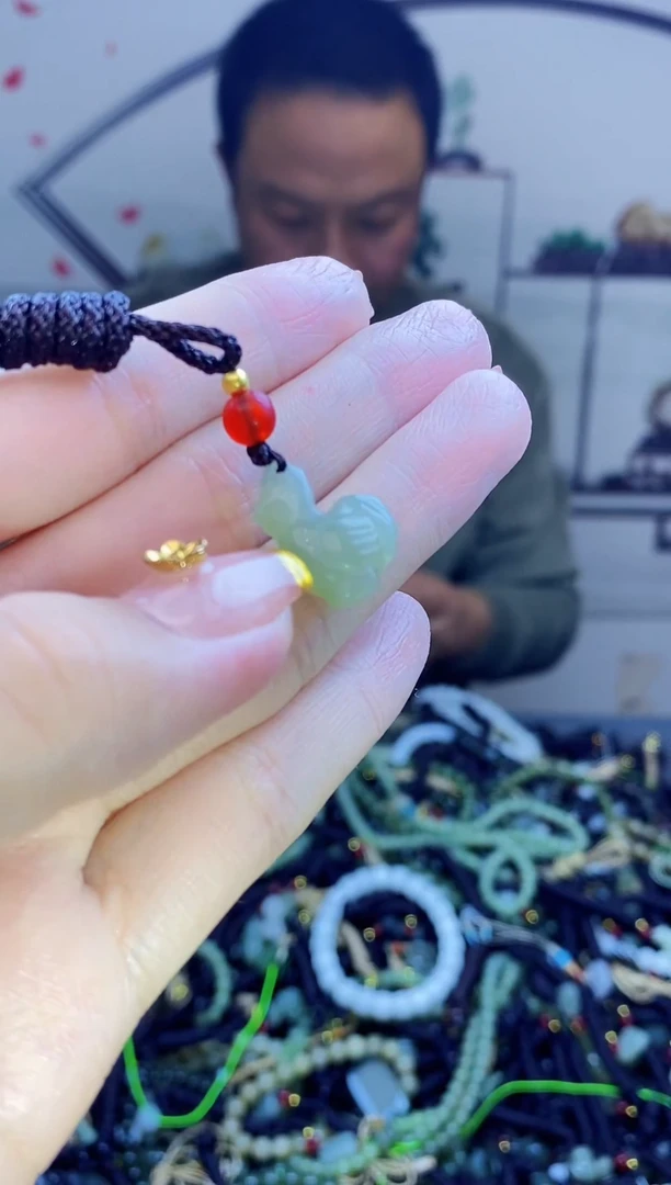 颈饰未镶嵌和田玉多样性发拍一发一